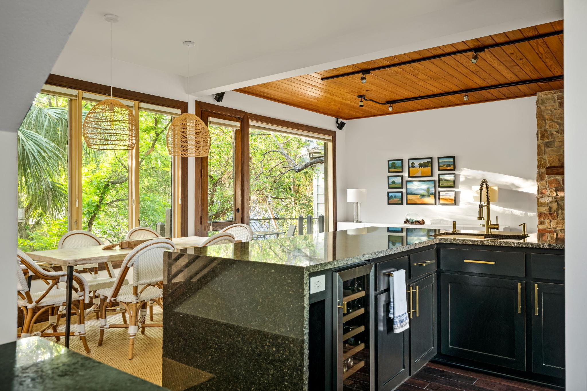 1111 W 12th ST # 107