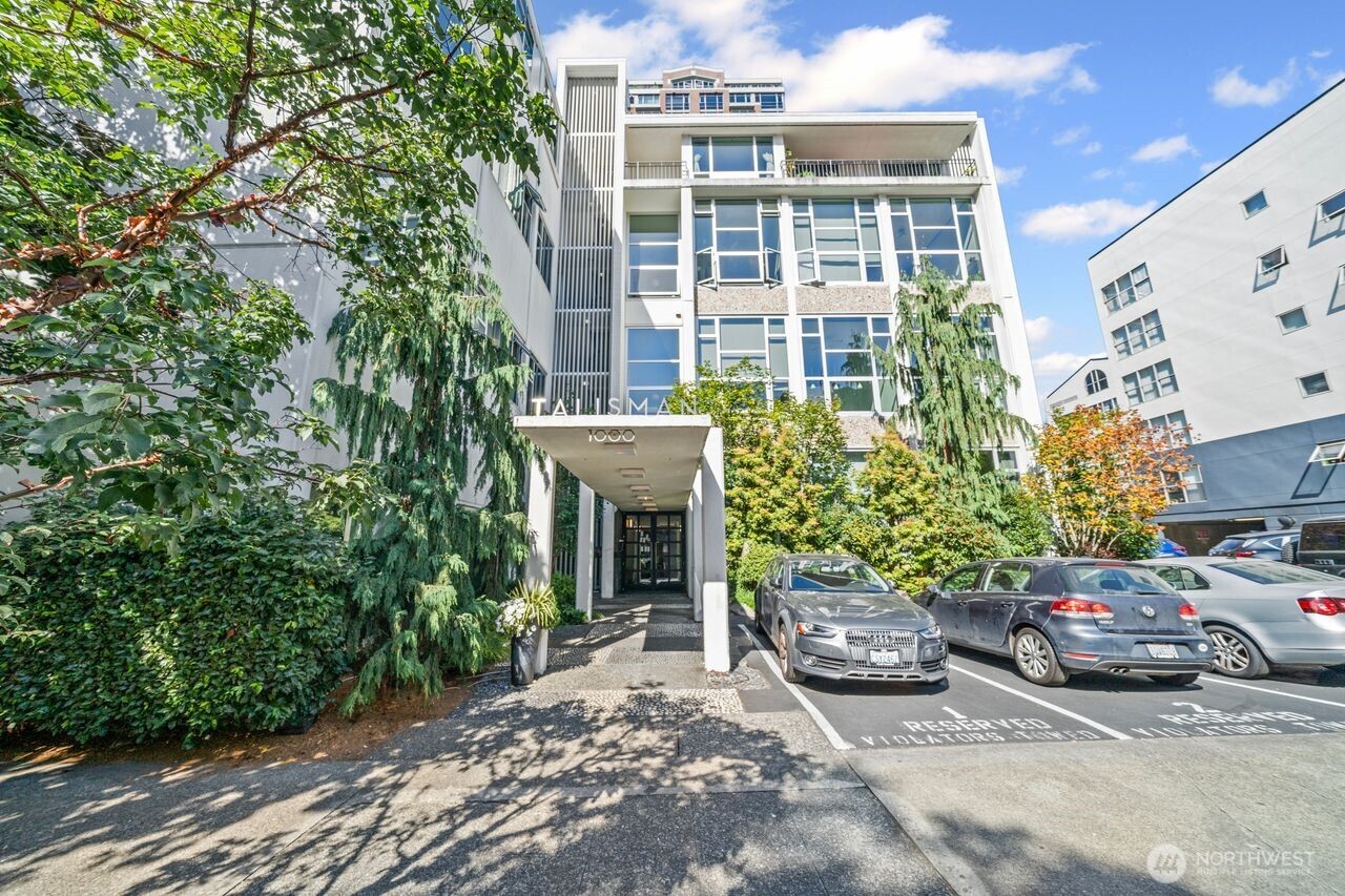 1000 Union Street Unit: 106