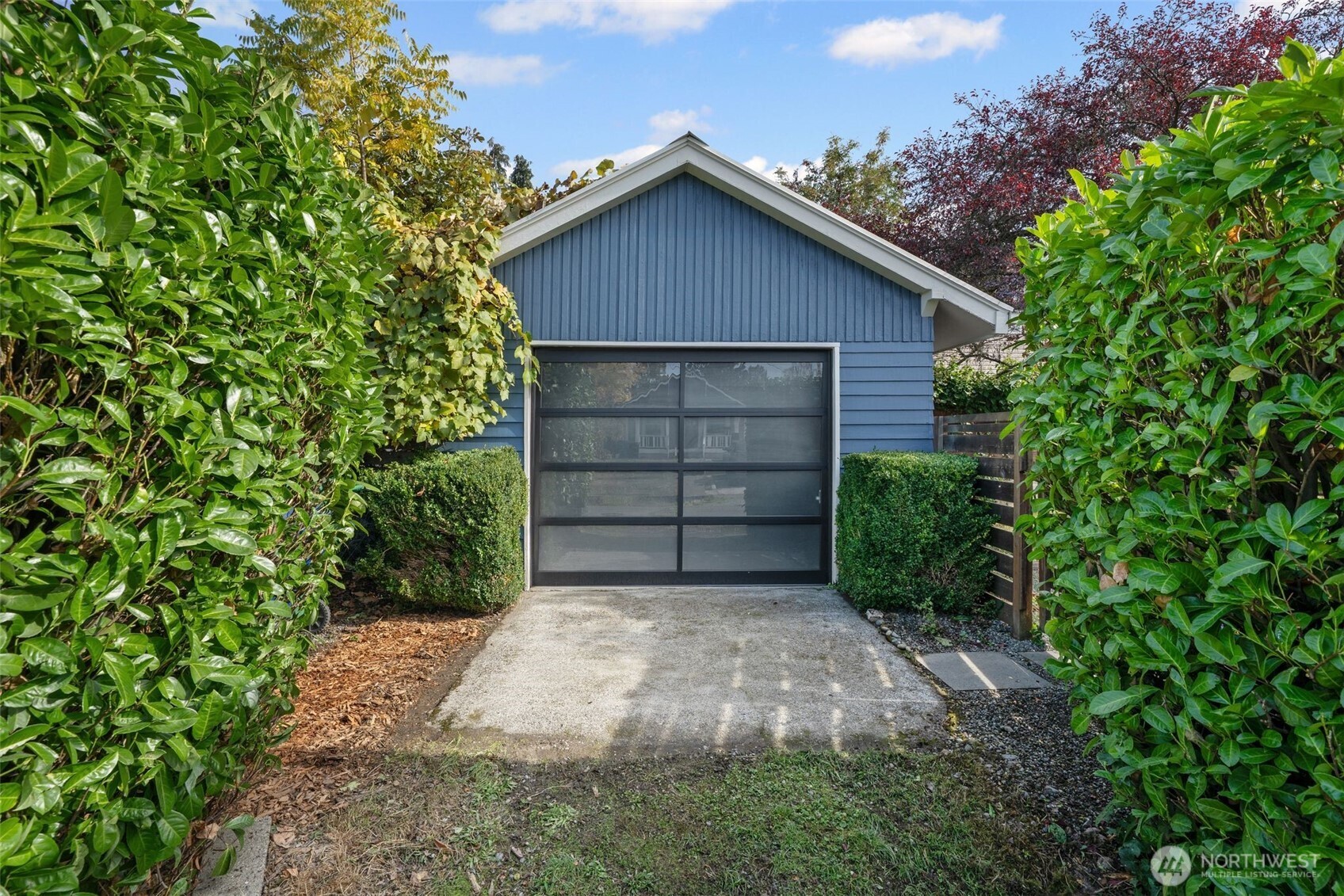 4602 S Chicago Street