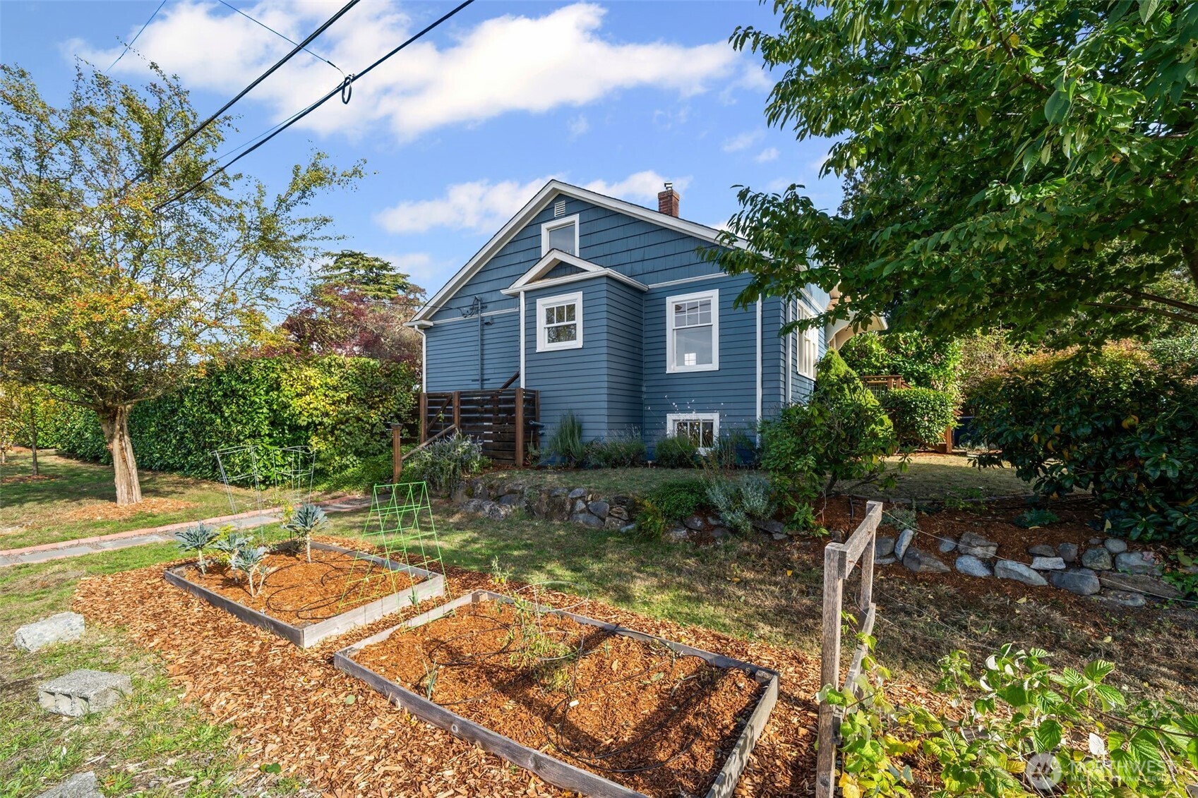 4602 S Chicago Street