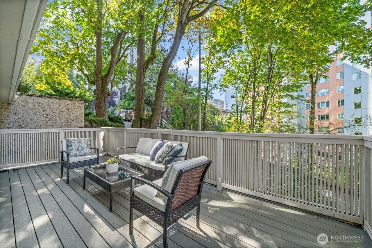 1000 Union Street Unit: 106