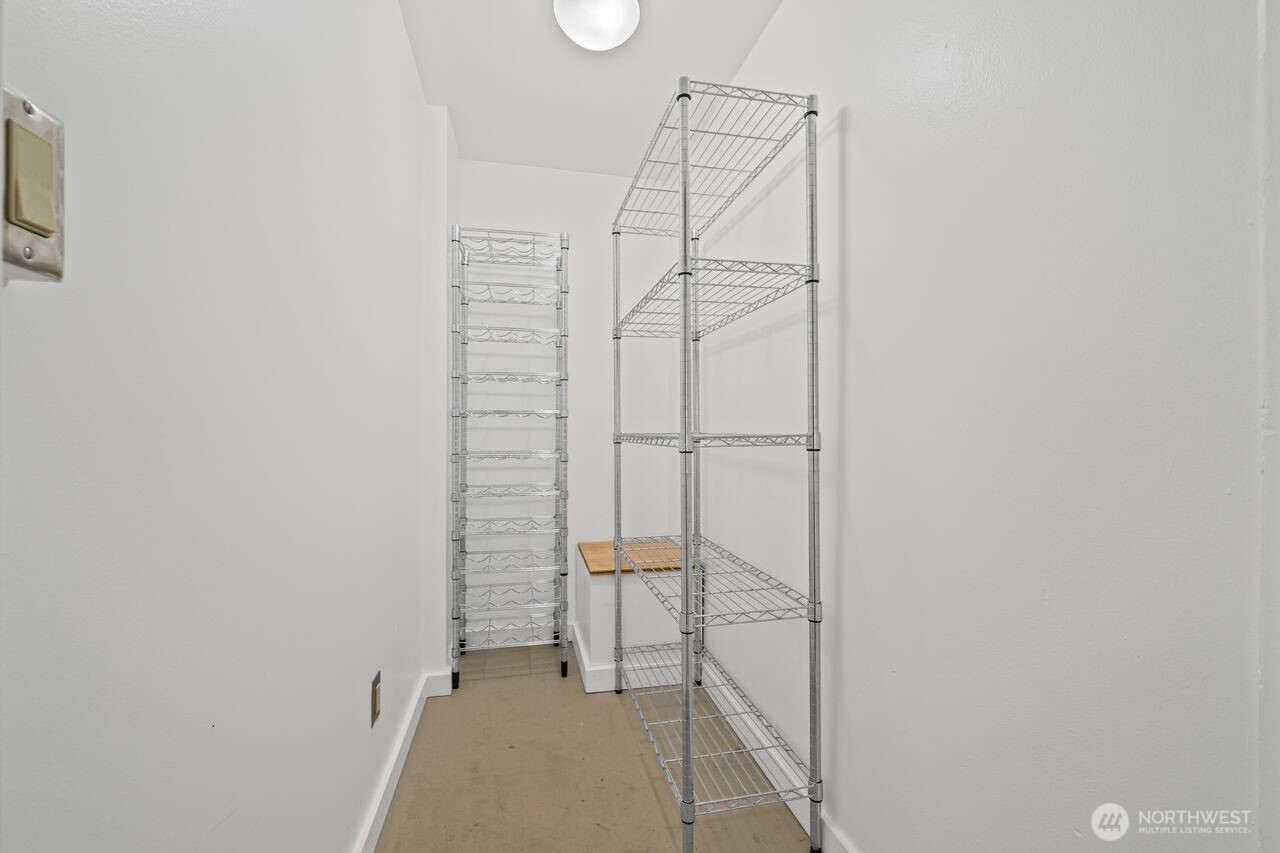 1000 Union Street Unit: 106