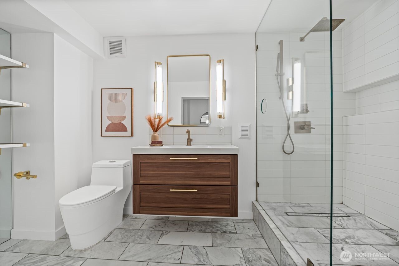 1000 Union Street Unit: 106