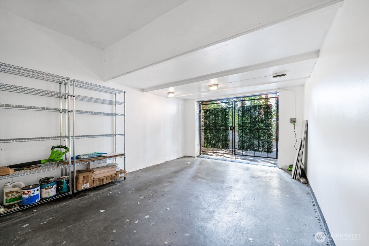 1000 Union Street Unit: 106