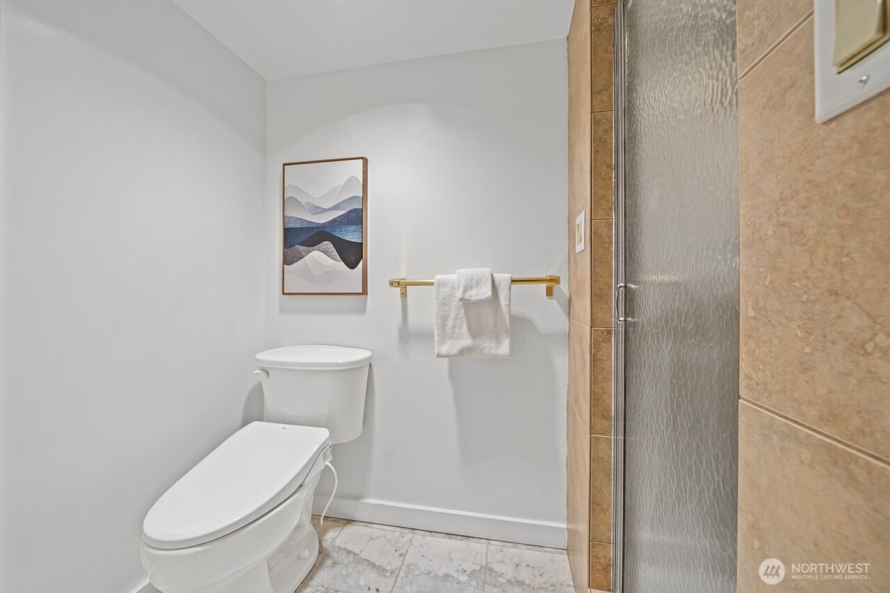 1000 Union Street Unit: 106