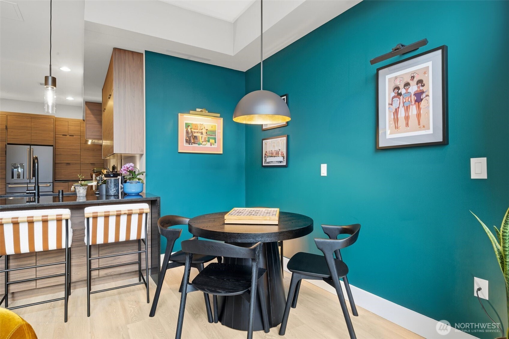 615 E Pike Street Unit: 402