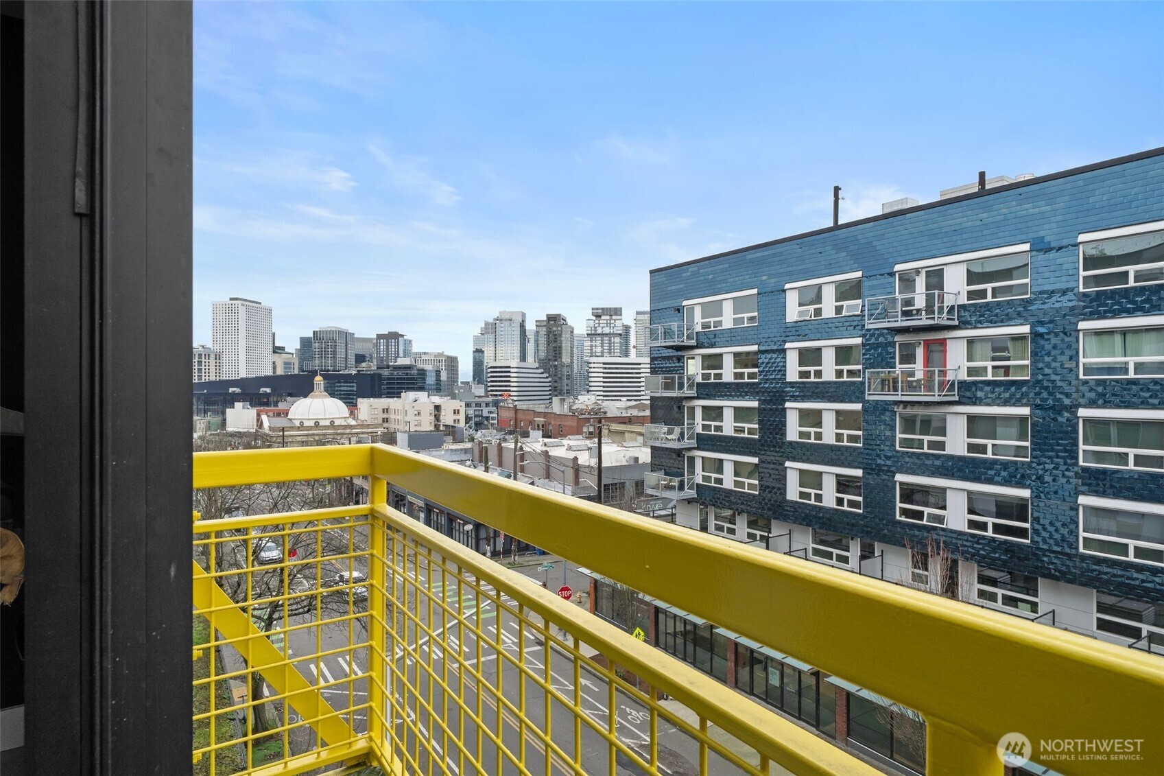 615 E Pike Street Unit: 402