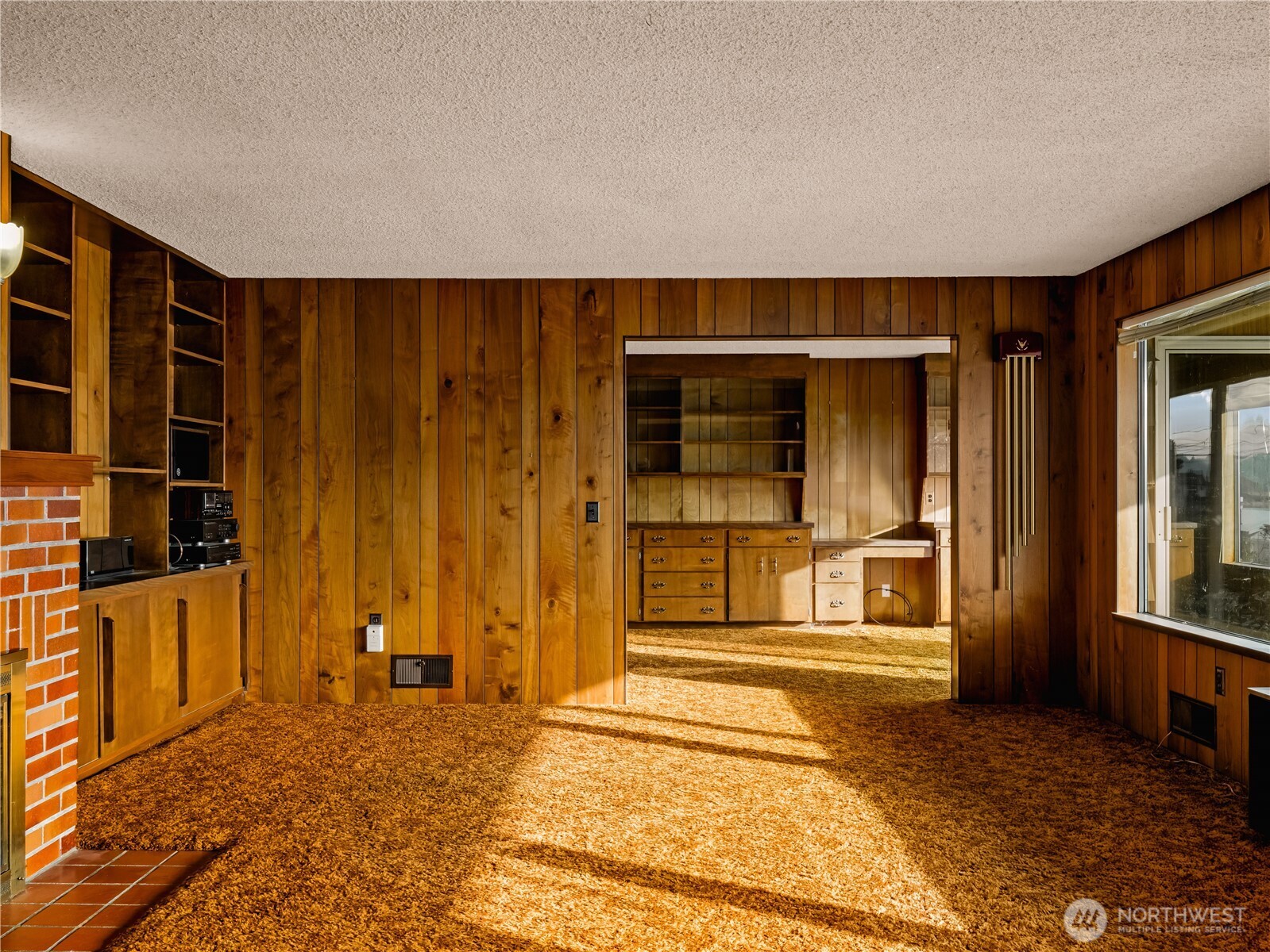 4710 NE North Shore Road