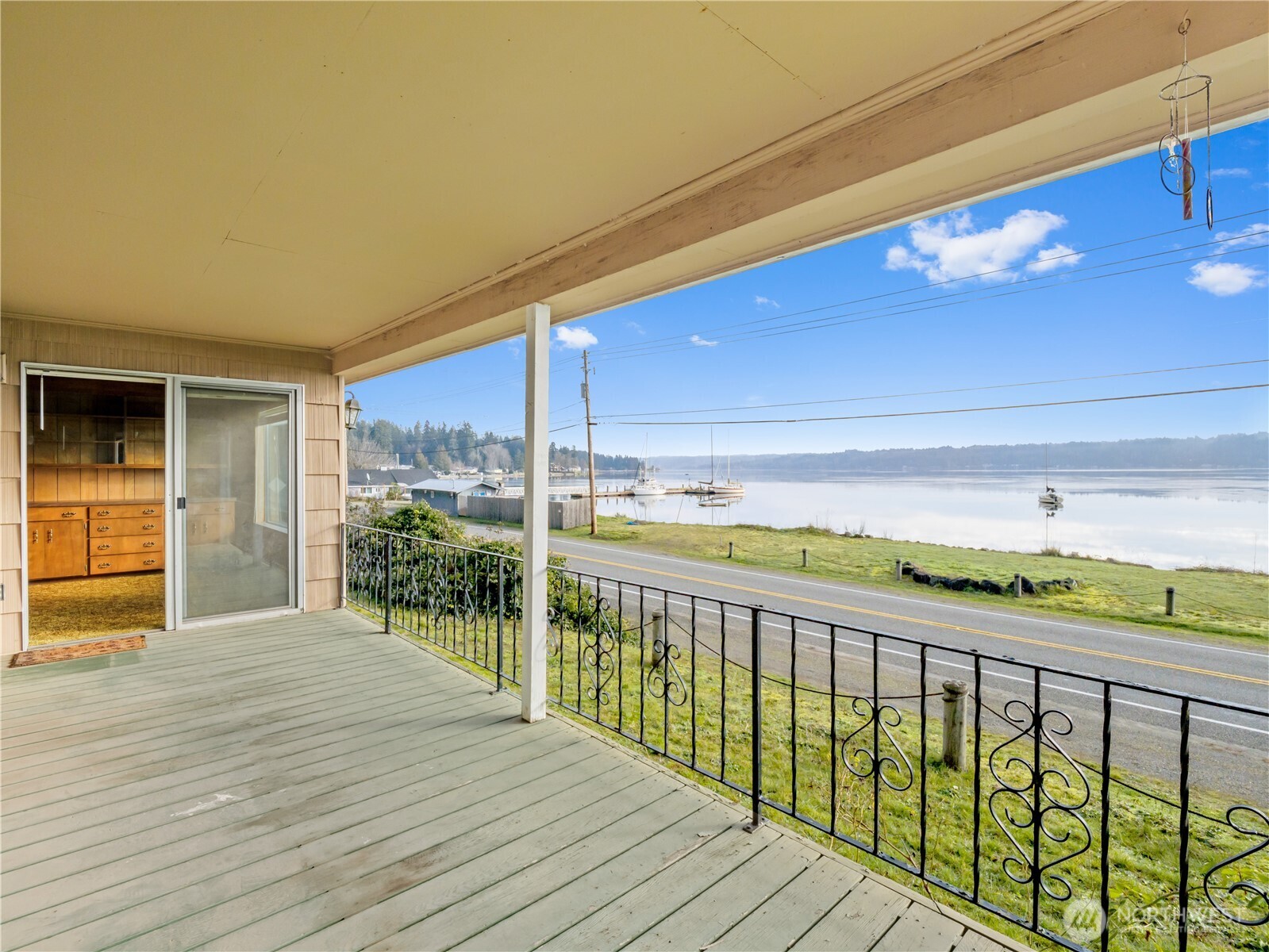 4710 NE North Shore Road