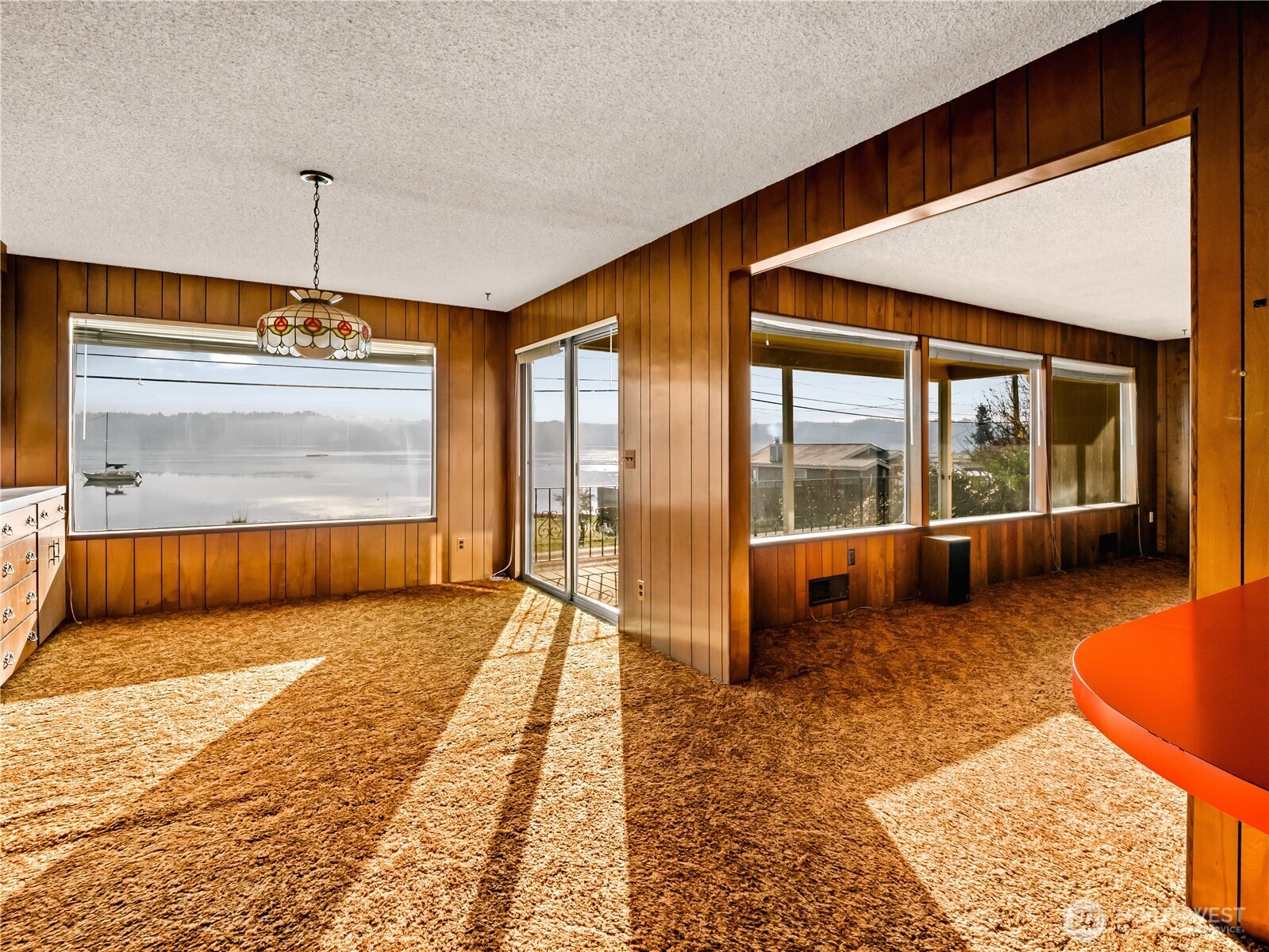 4710 NE North Shore Road