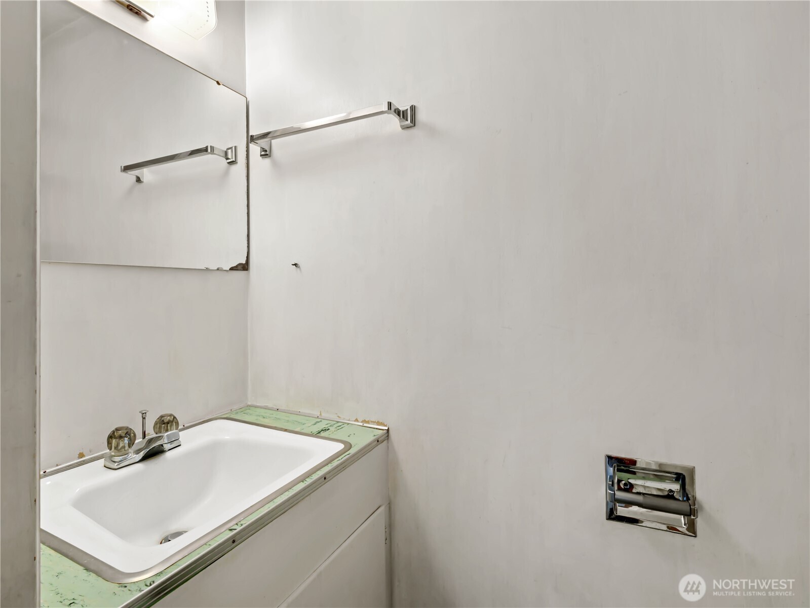 4710 NE North Shore Road