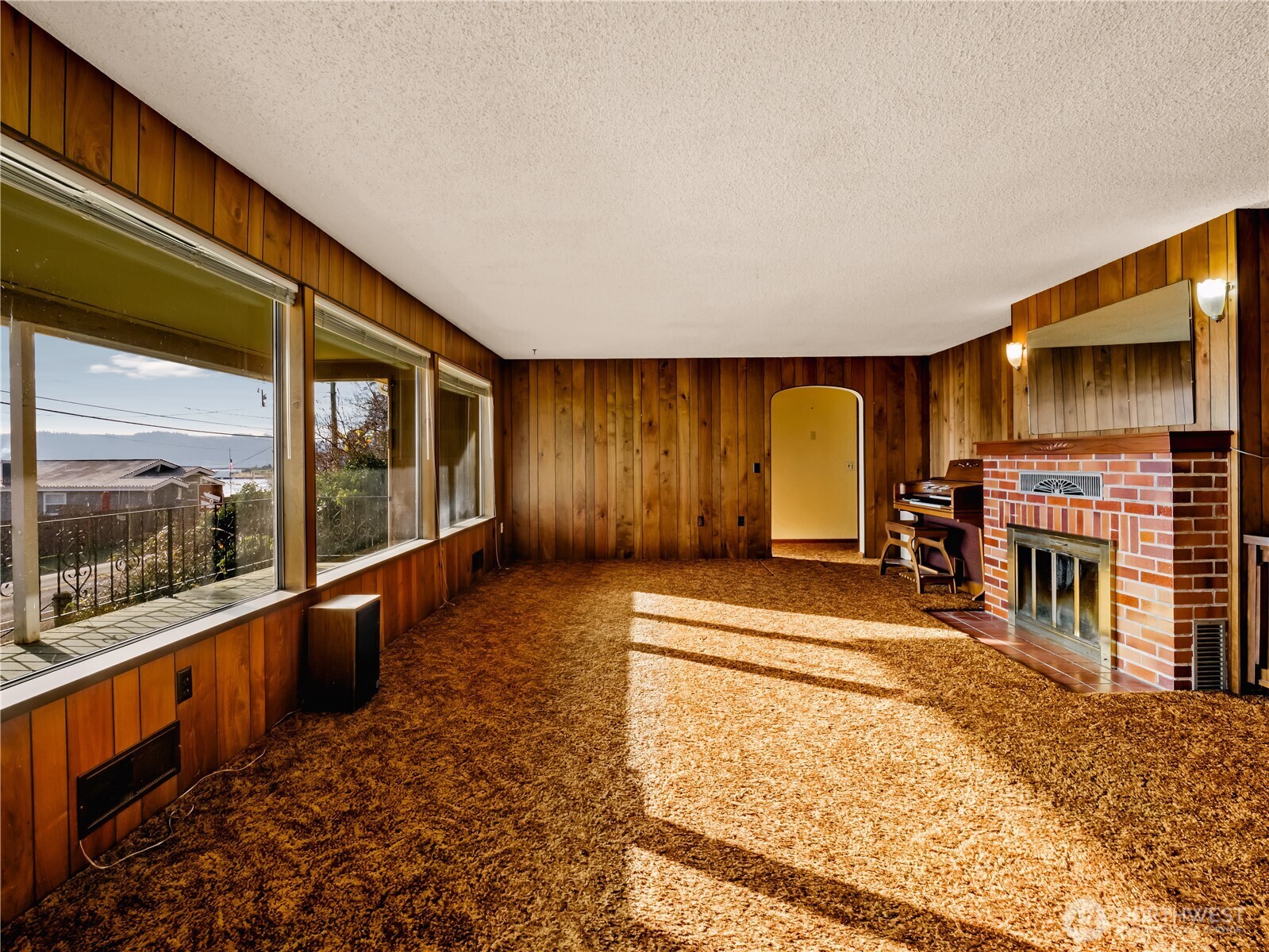 4710 NE North Shore Road