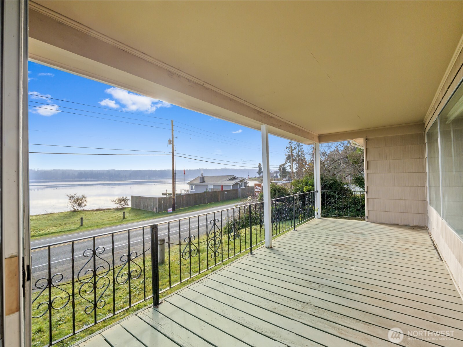 4710 NE North Shore Road