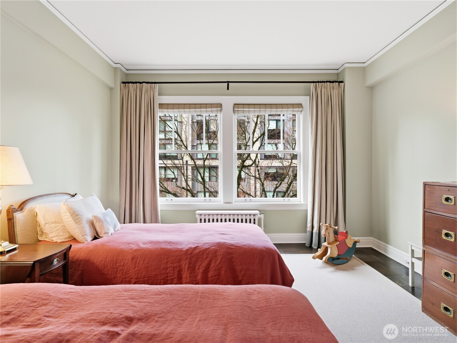 1223 Spring Street Unit: 300