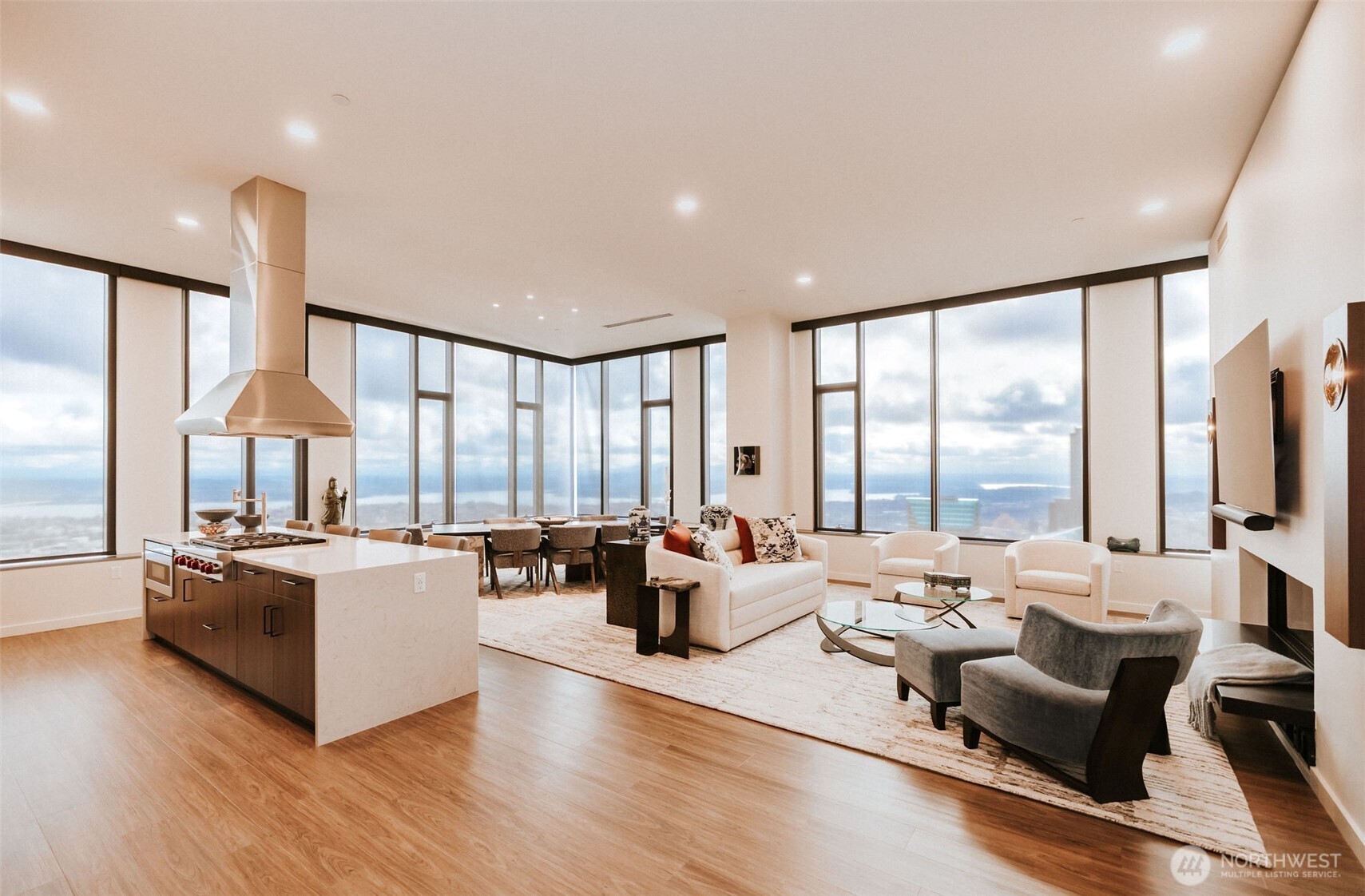 1340 4th Avenue Unit: 5803