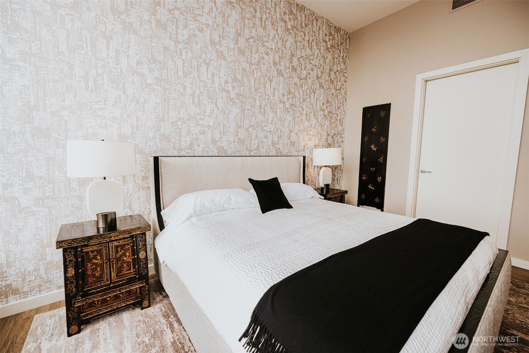 1340 4th Avenue Unit: 5803