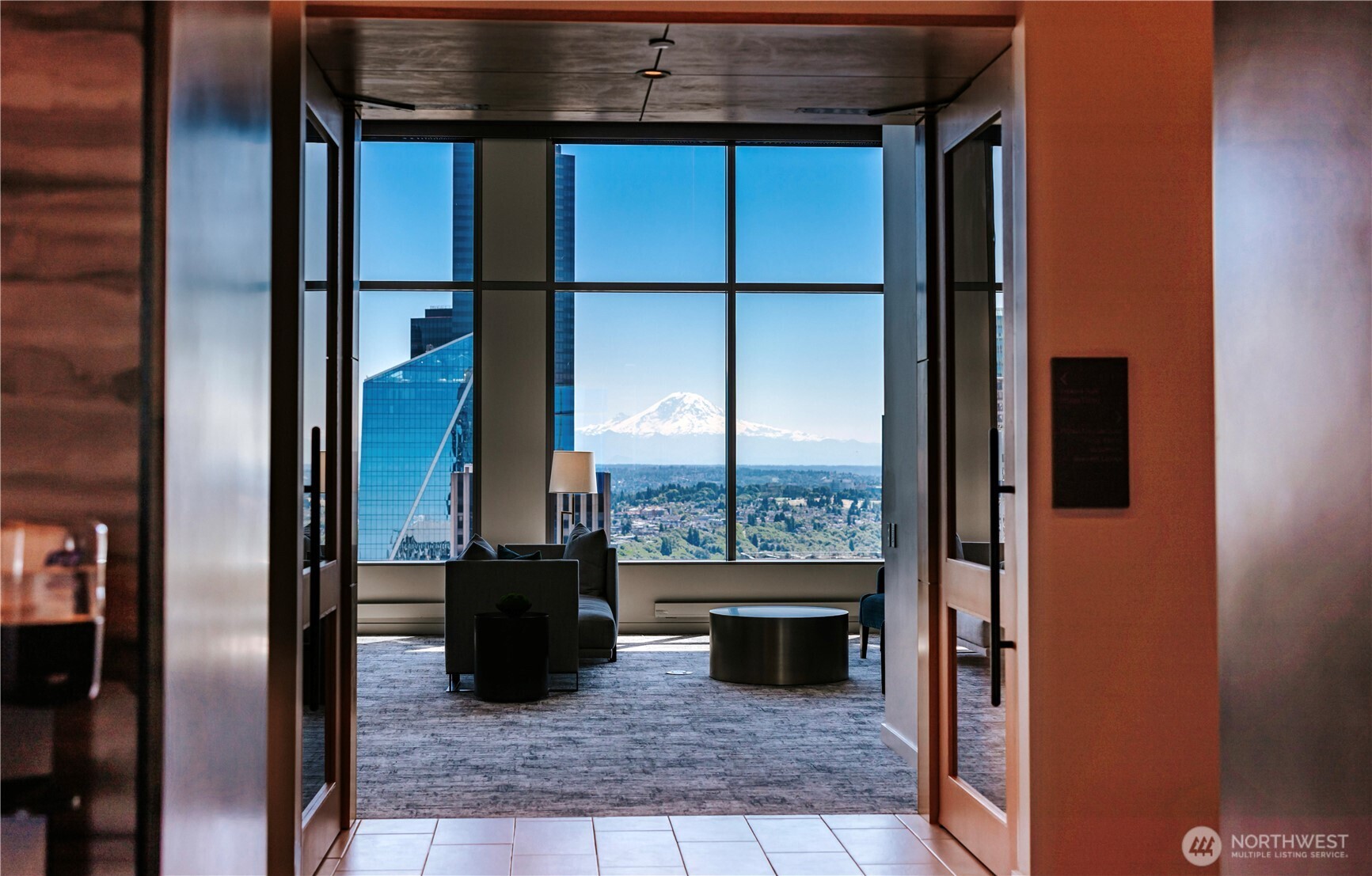 1340 4th Avenue Unit: 5706