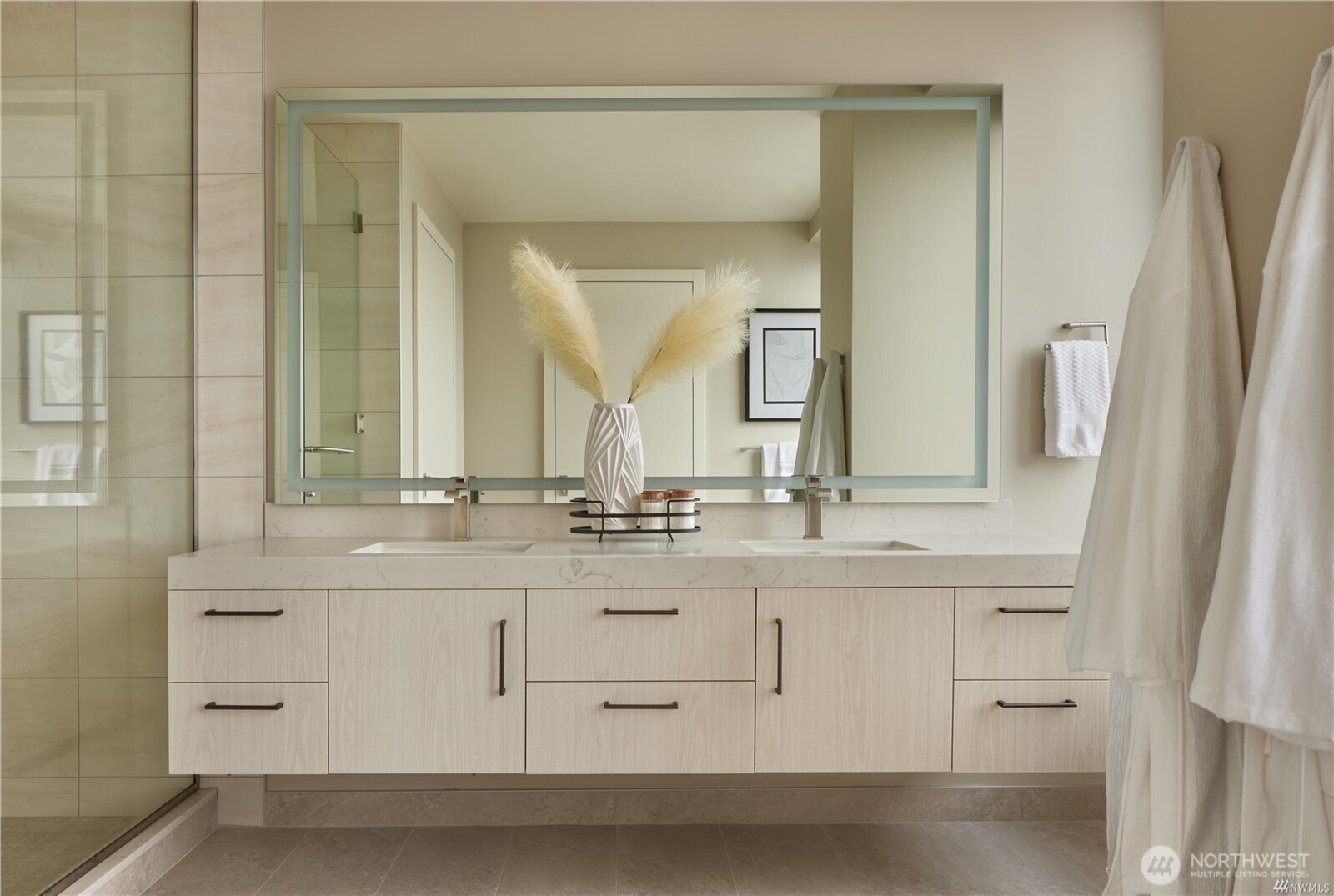 1340 4th Avenue Unit: 5706