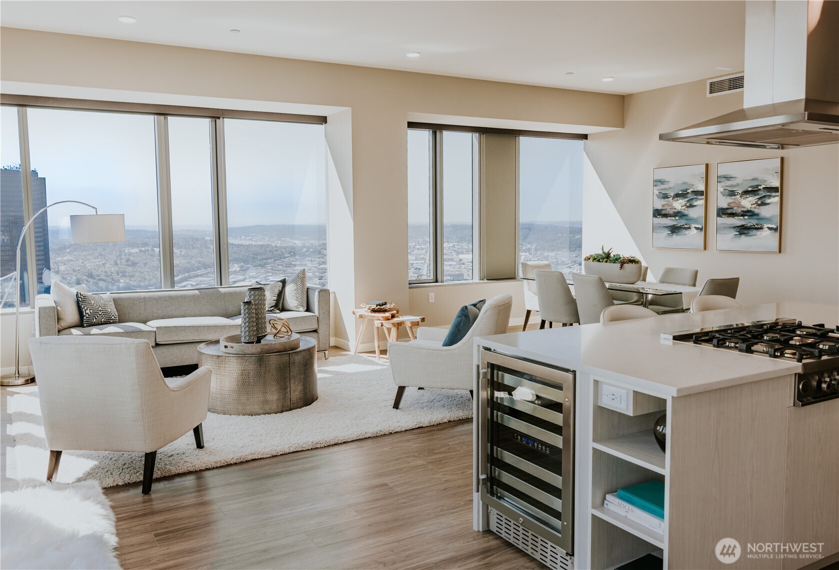 1340 4th Avenue Unit: 5706