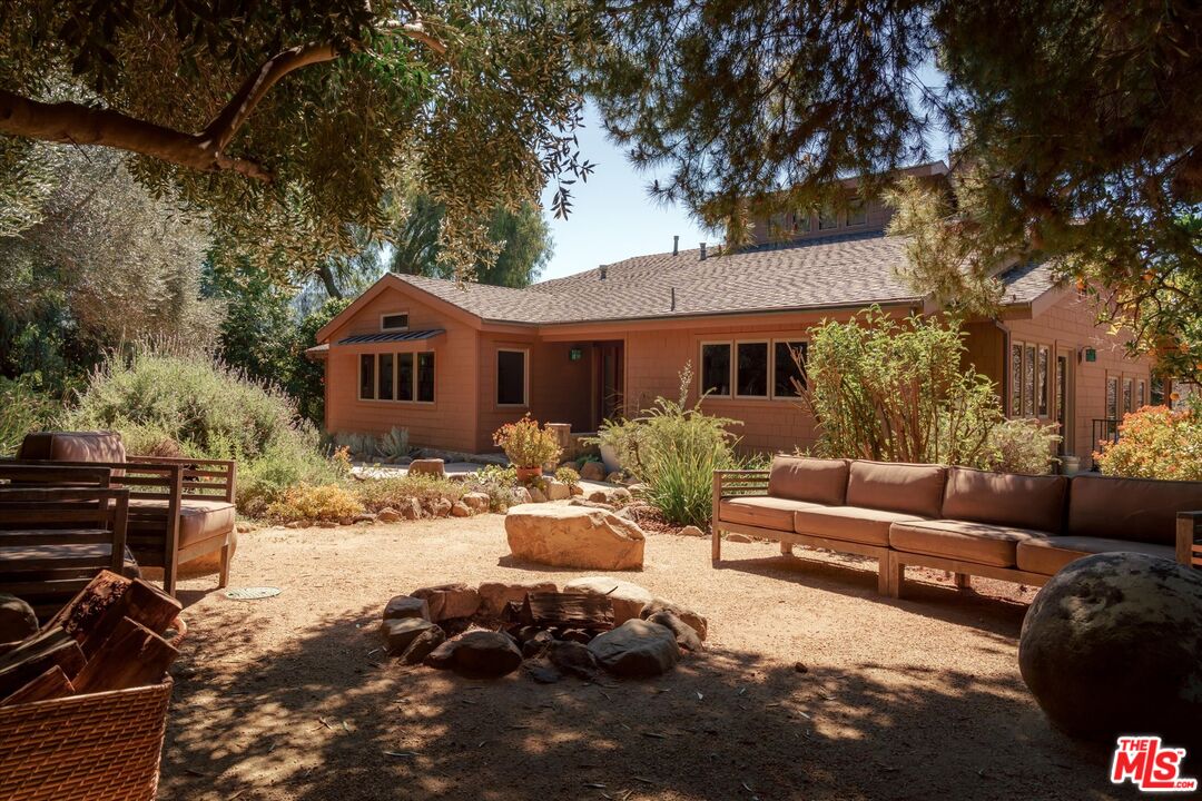 4440 Grand Ave