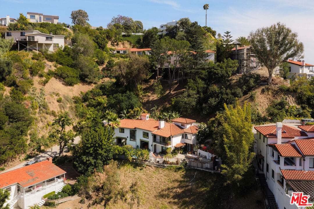 2225 Malaga Rd