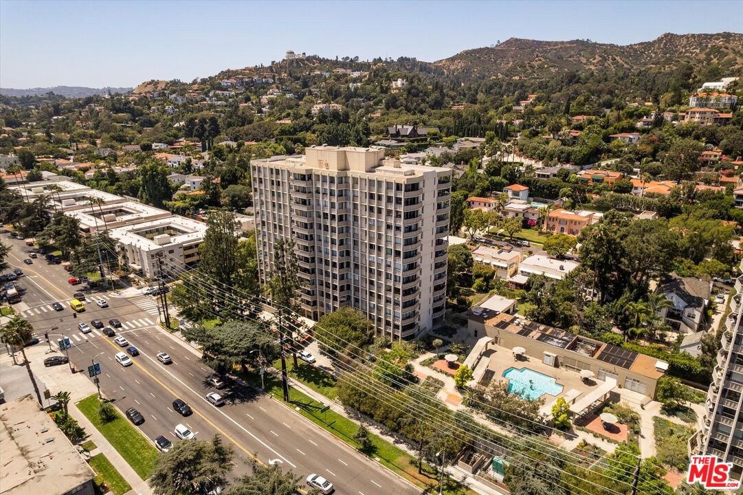 4455 Los Feliz Blvd Unit: 106