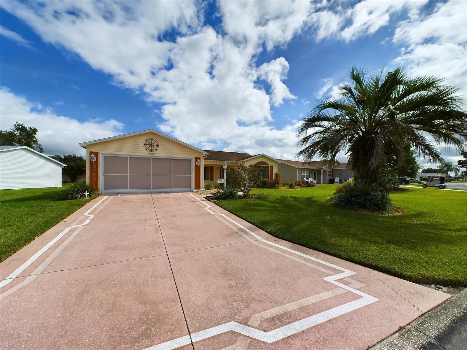 825 CAMINO DEL REY DR