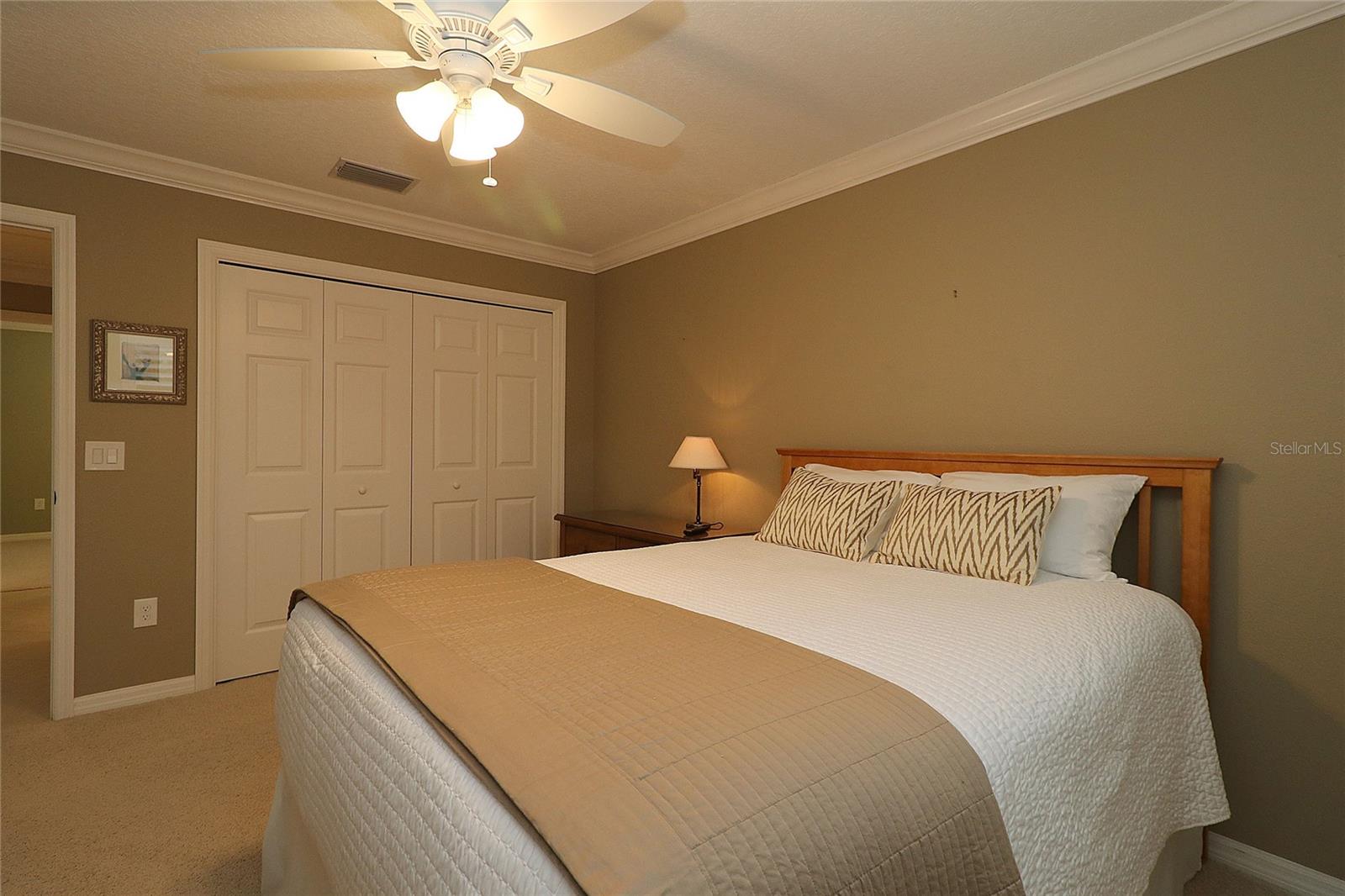 1189 HOMELAND PARK ST