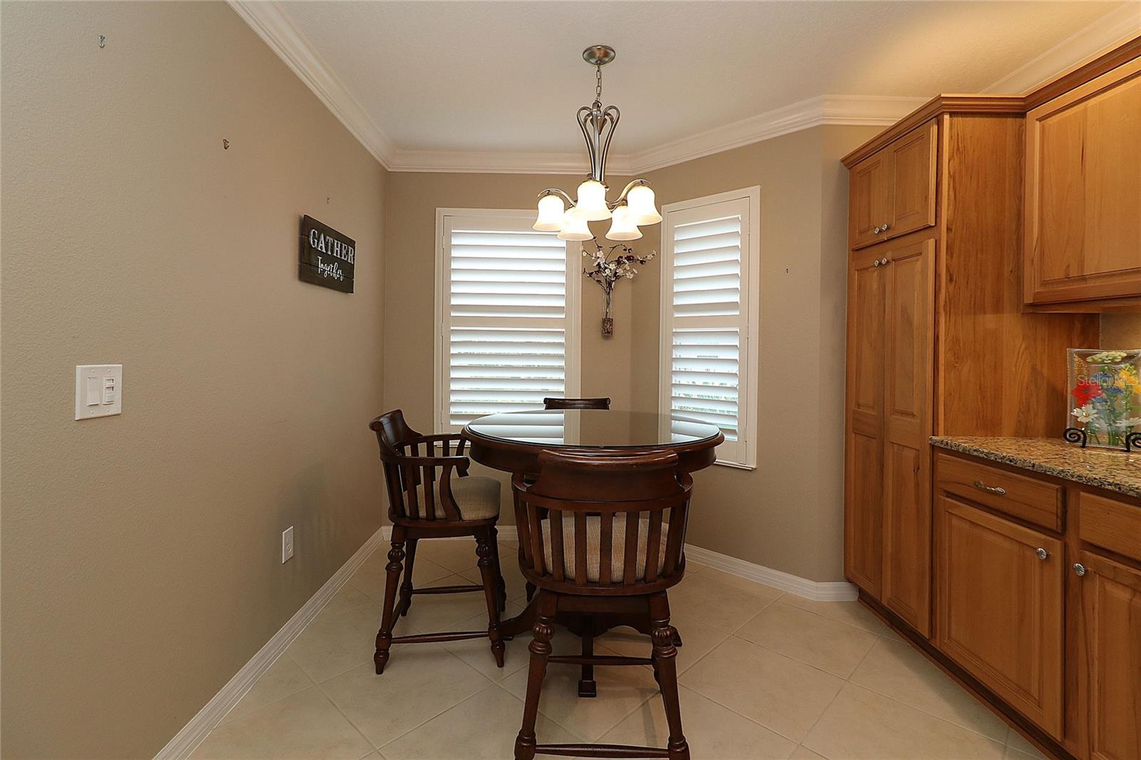 1189 HOMELAND PARK ST