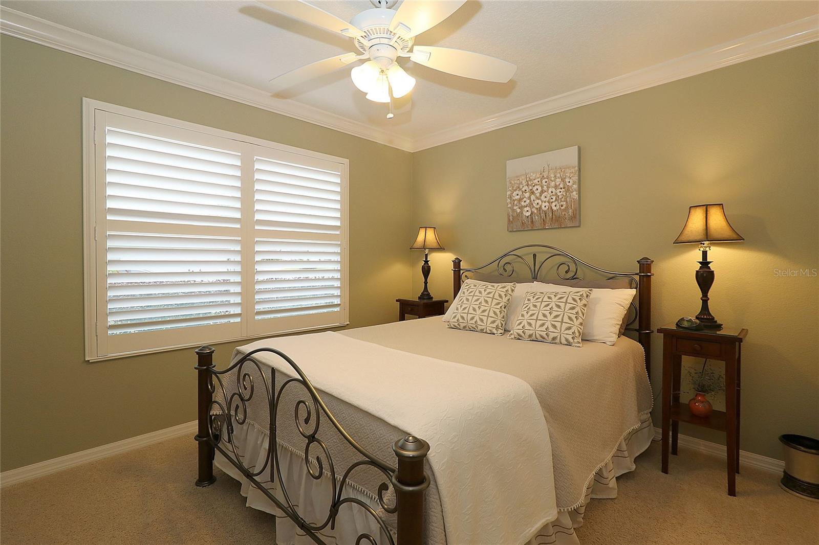 1189 HOMELAND PARK ST