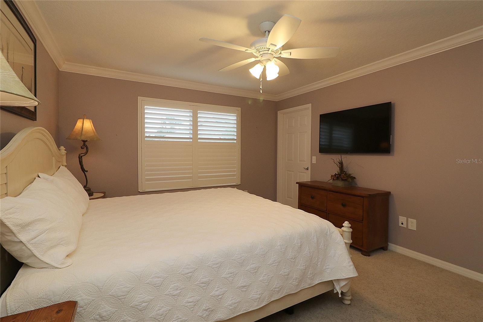 1189 HOMELAND PARK ST