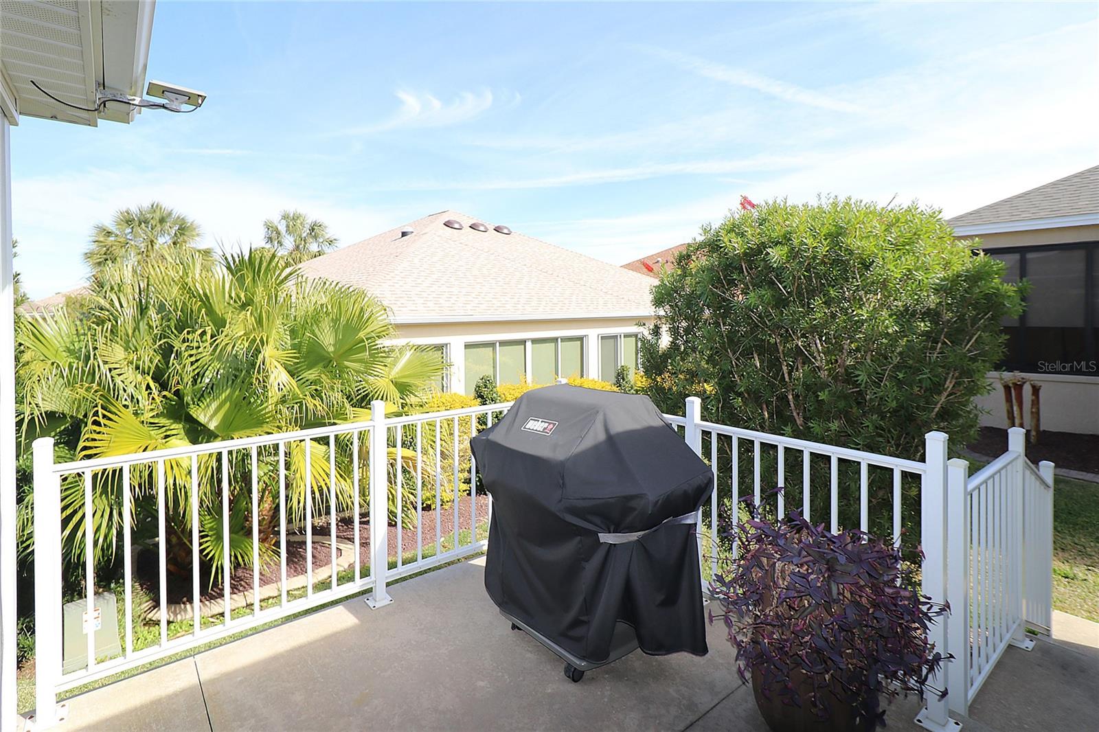 1189 HOMELAND PARK ST