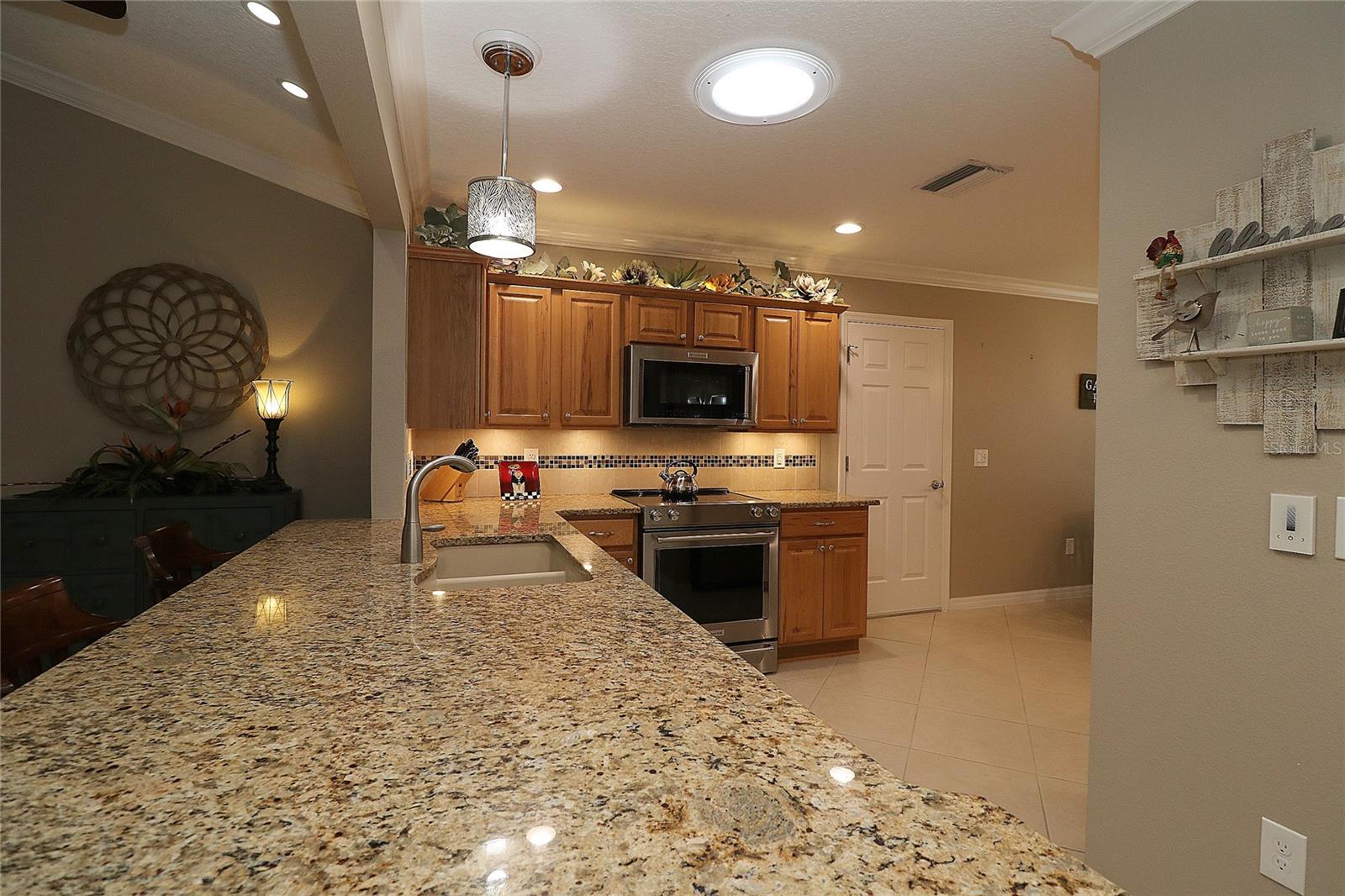 1189 HOMELAND PARK ST