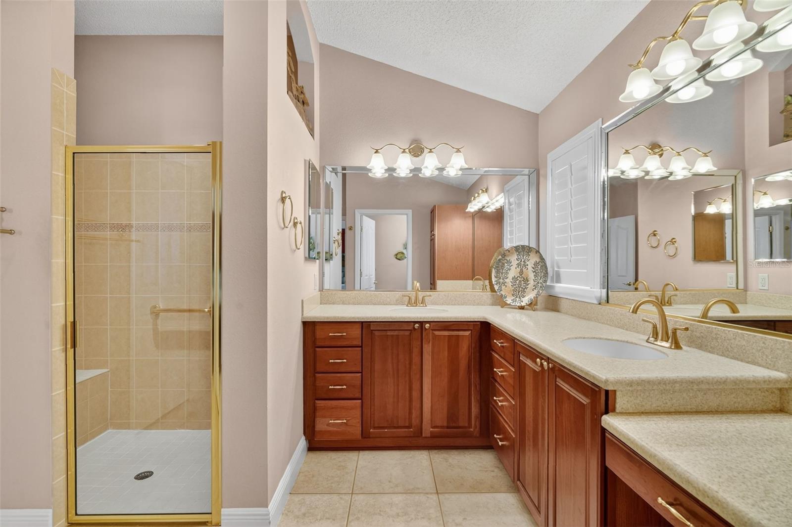 370 BISHOPVILLE LOOP