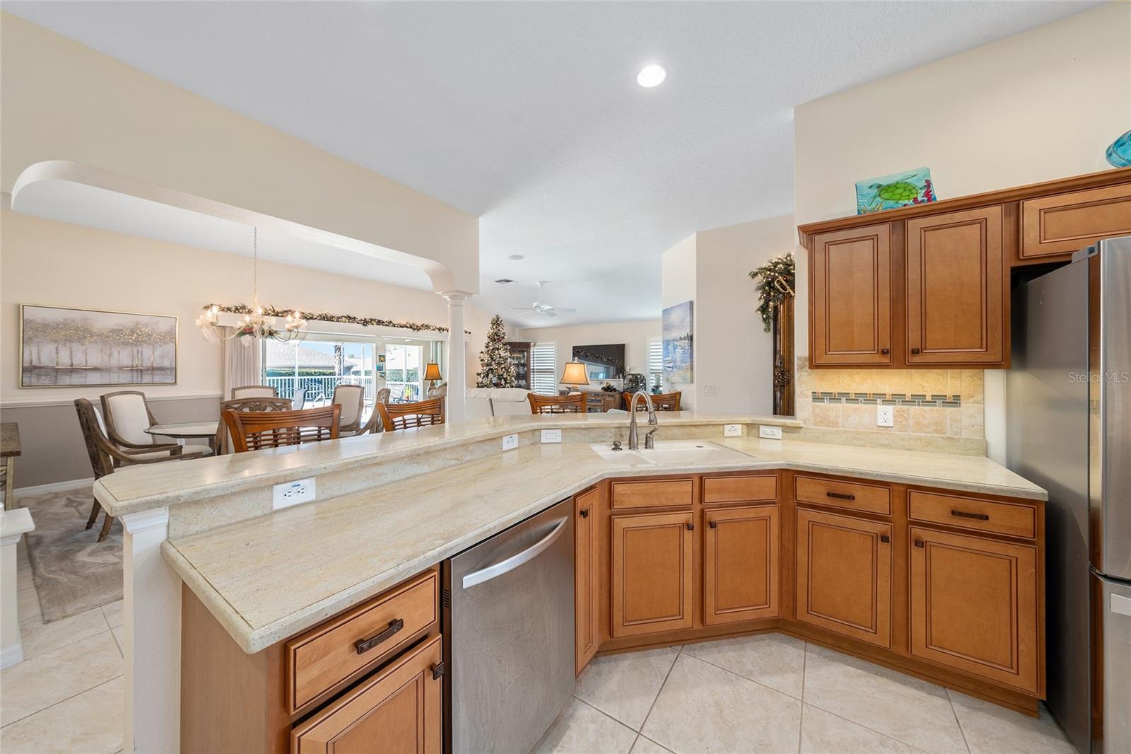 2416 BOILING SPRINGS CT