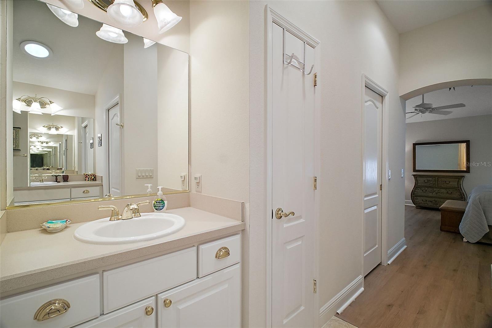 1637 MOUNT CROGHAN TRL