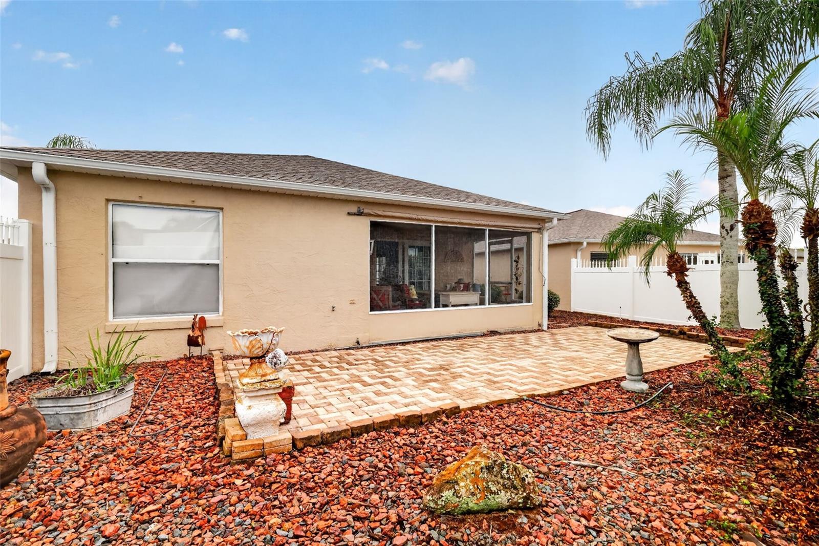 1863 DALTON DR