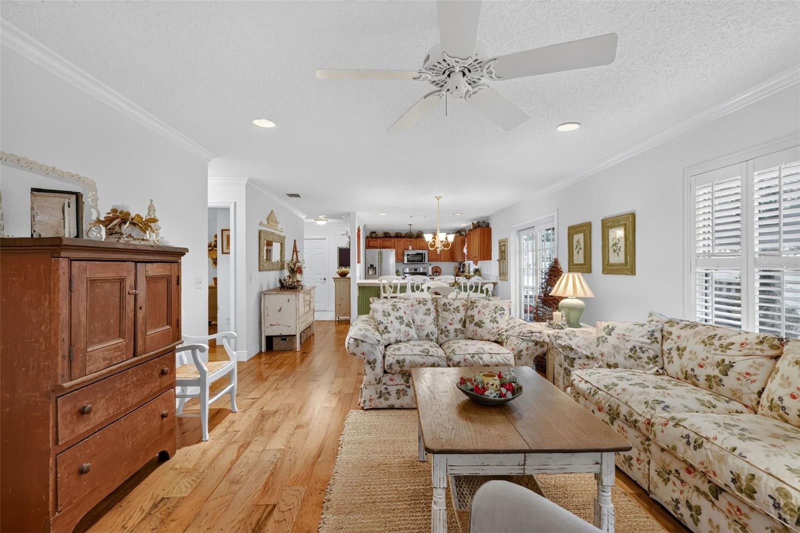 1863 DALTON DR