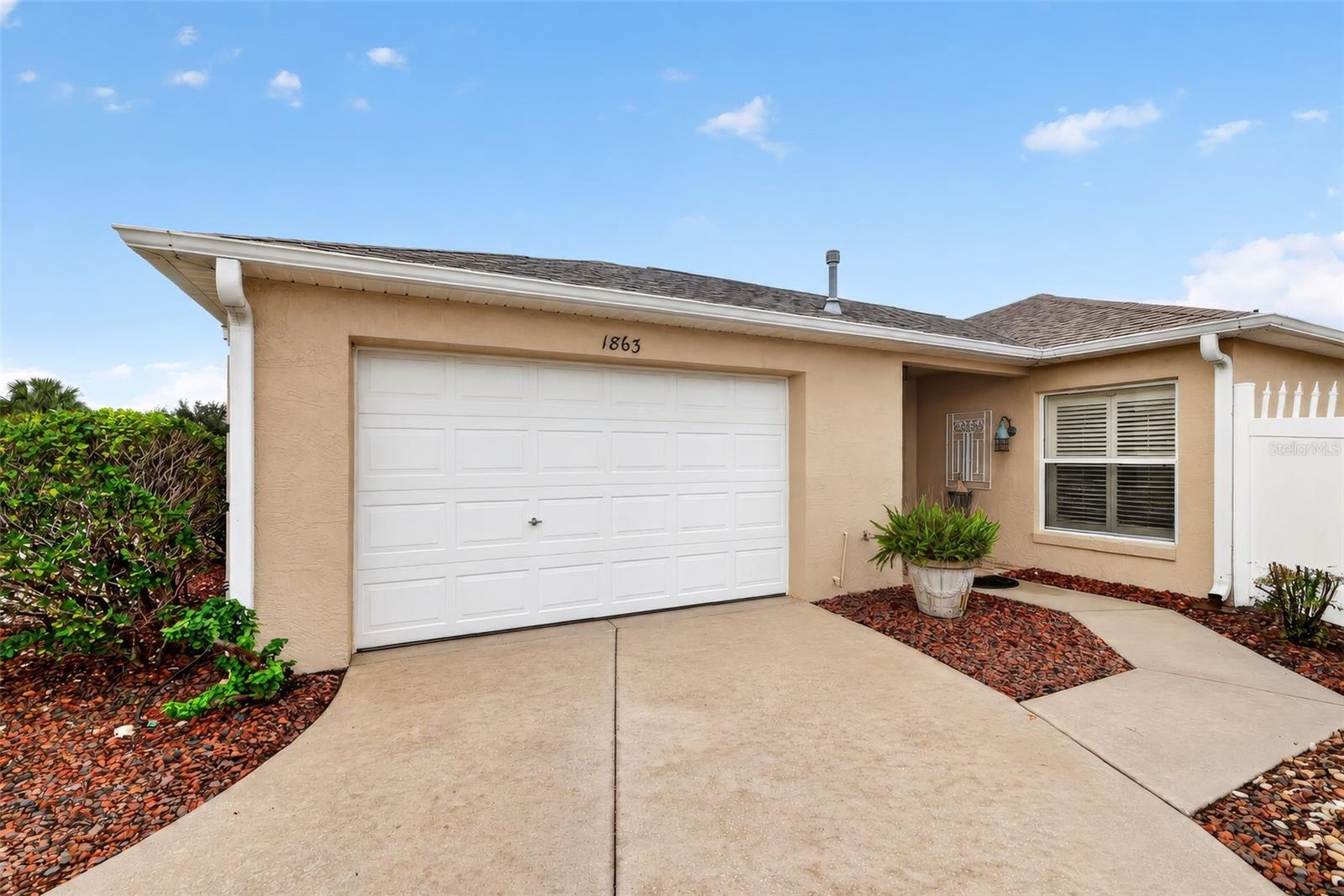 1863 DALTON DR