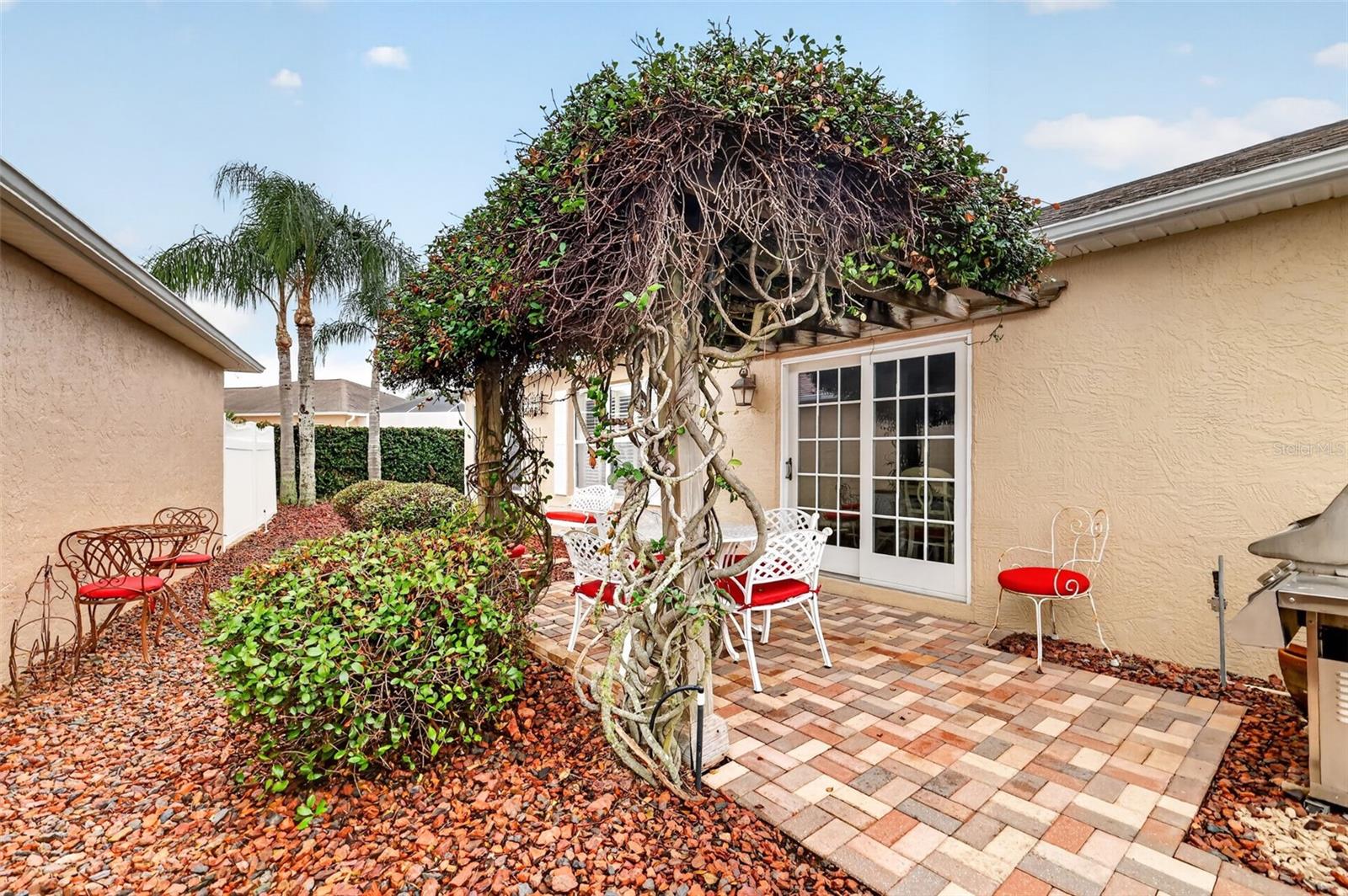 1863 DALTON DR