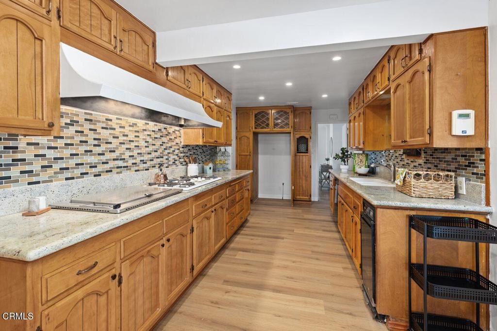 172 W Chestnut Avenue
