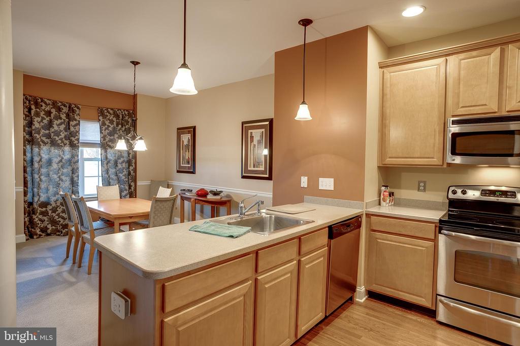 36 GLACIER DRIVE
