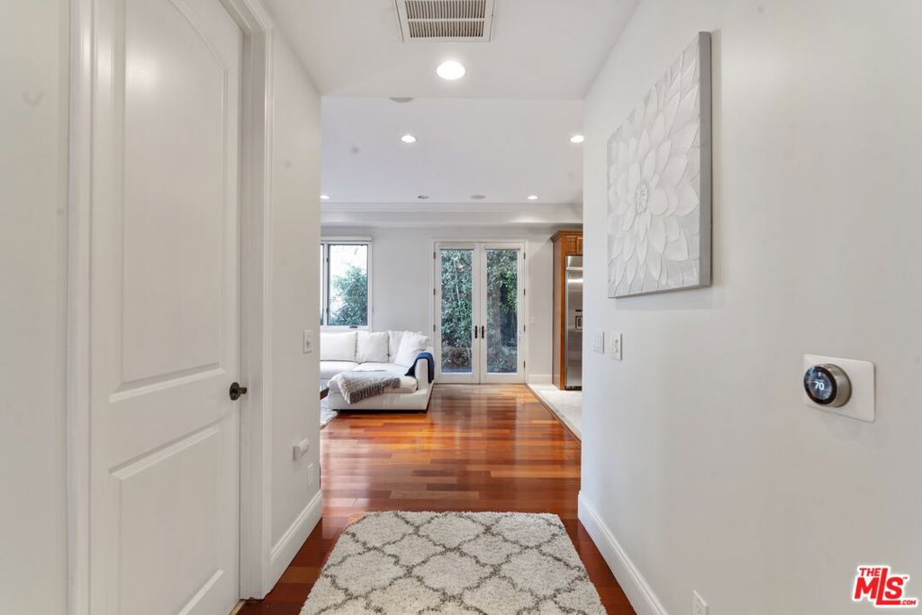 6944 Woodrow Wilson Drive
