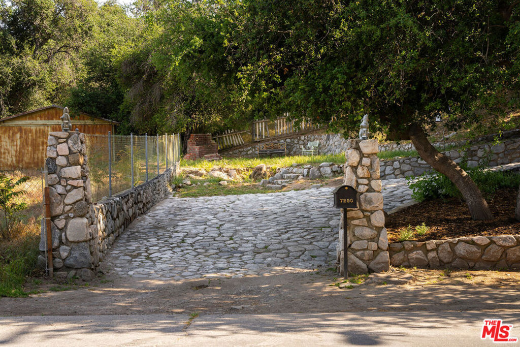 7290 Saint Estaban Street