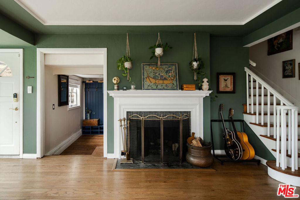 7290 Saint Estaban Street