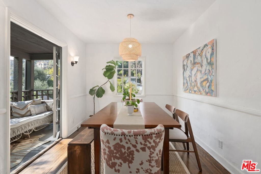 2234 Vista Del Mar Avenue