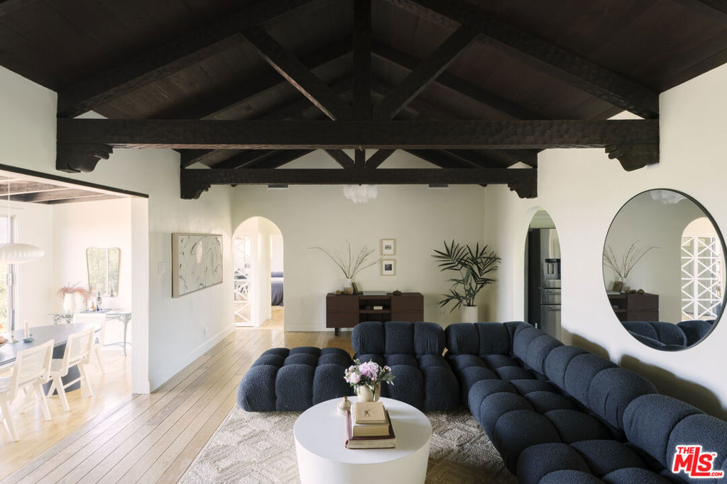 11764 Laurelcrest Drive