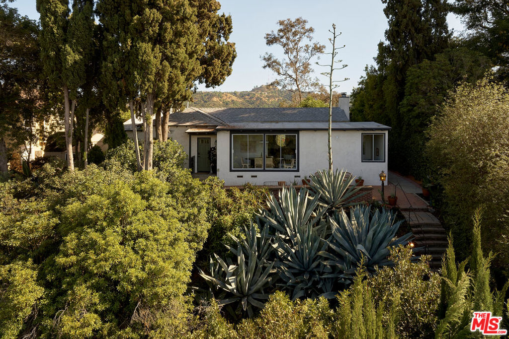 11764 Laurelcrest Drive