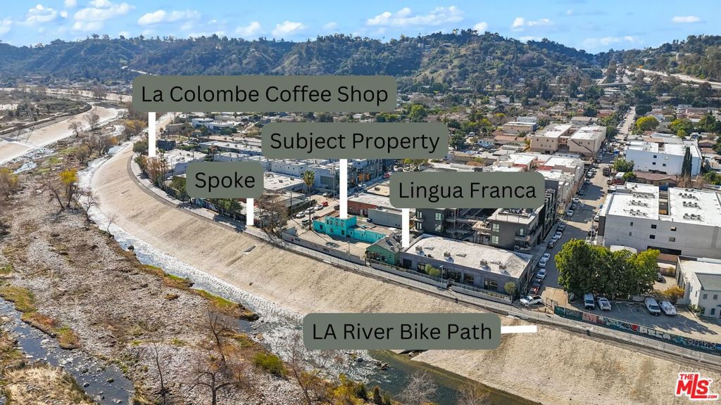 3051 N Coolidge Avenue