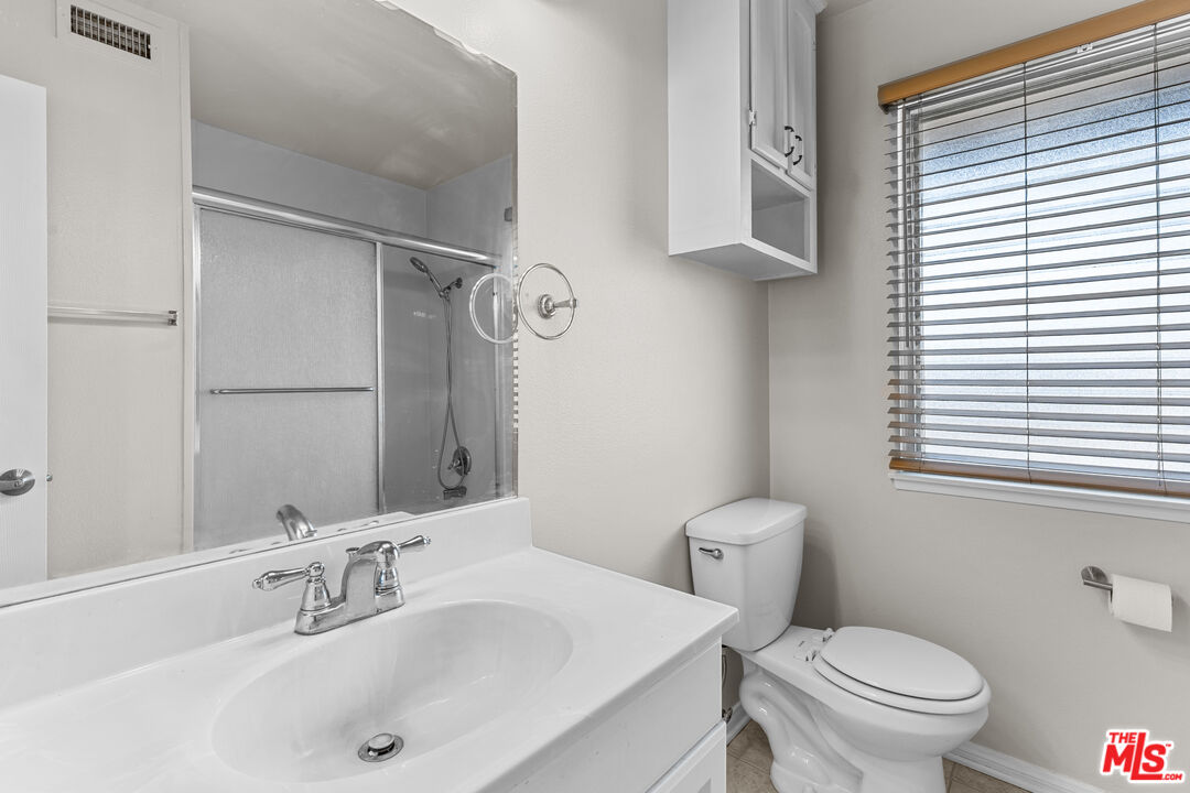 186 Southampton Way Unit: 29